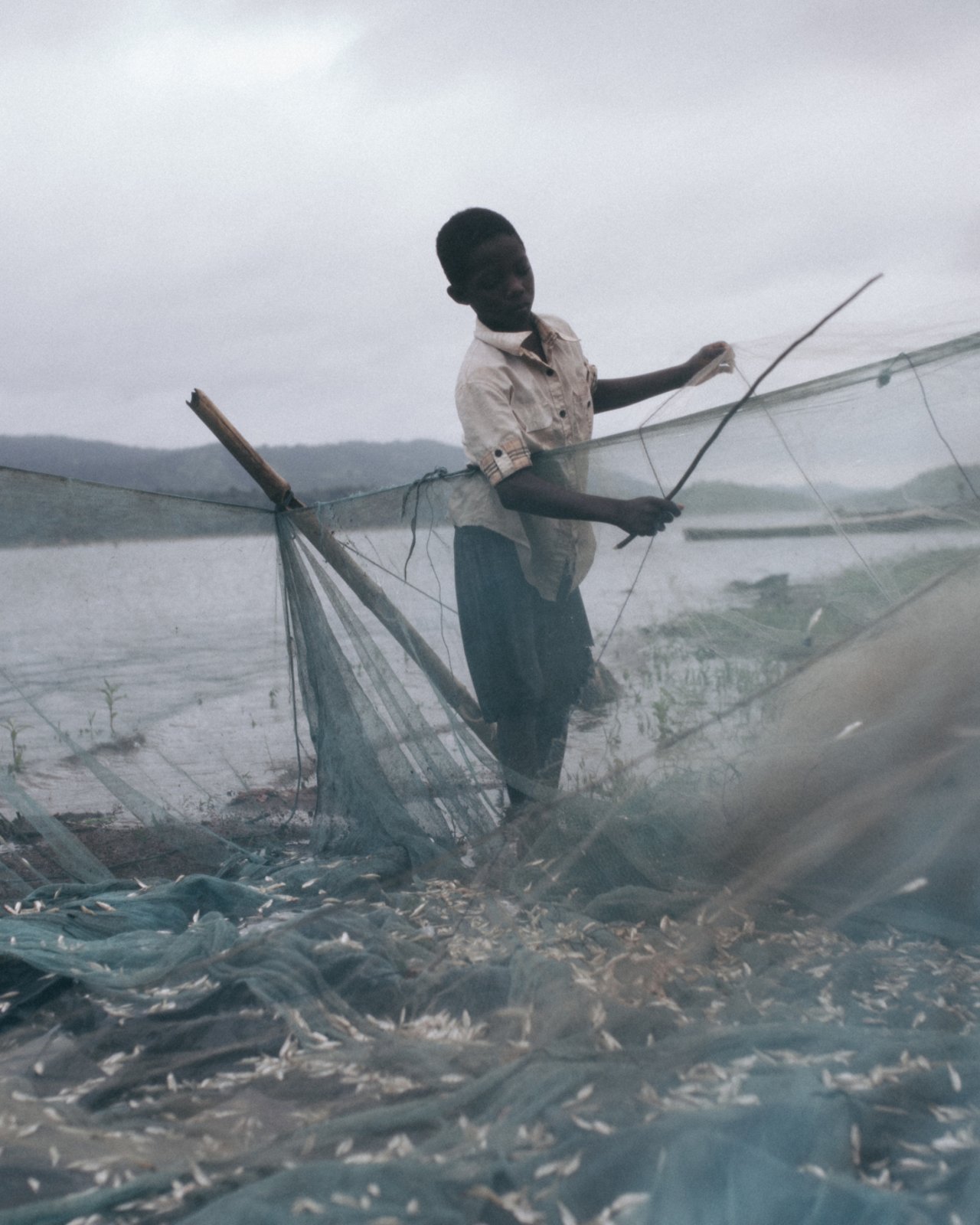 Ghana 132 jpg 201907 ACC Ghanaian Children on Lake Stock Photos Approved for Full Use 1