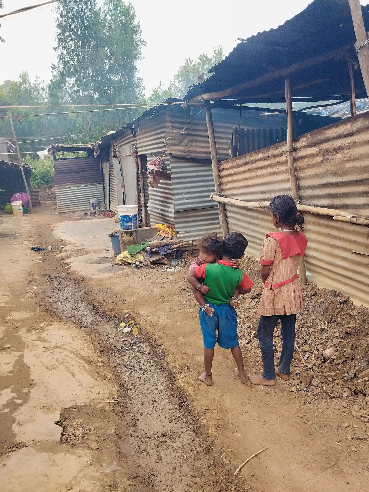 Anekal Rescue1 Blur jpg 202508 KAR Partners Help Govt Rescue 11 from Bonded Labor Limited Use