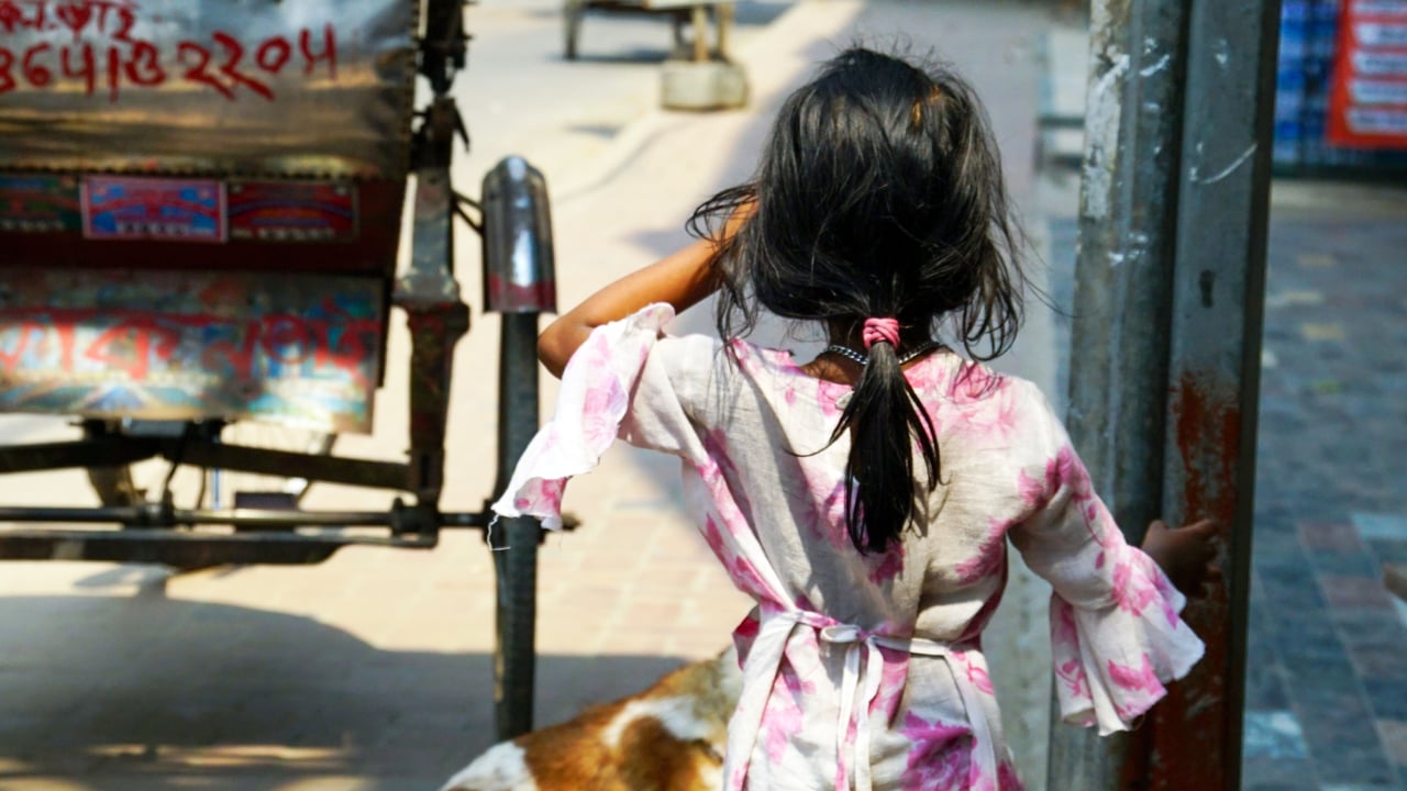 2022 04 Dhaka Street 26 jpg 202204 BGD Street Stock Photos Approved for Full Use