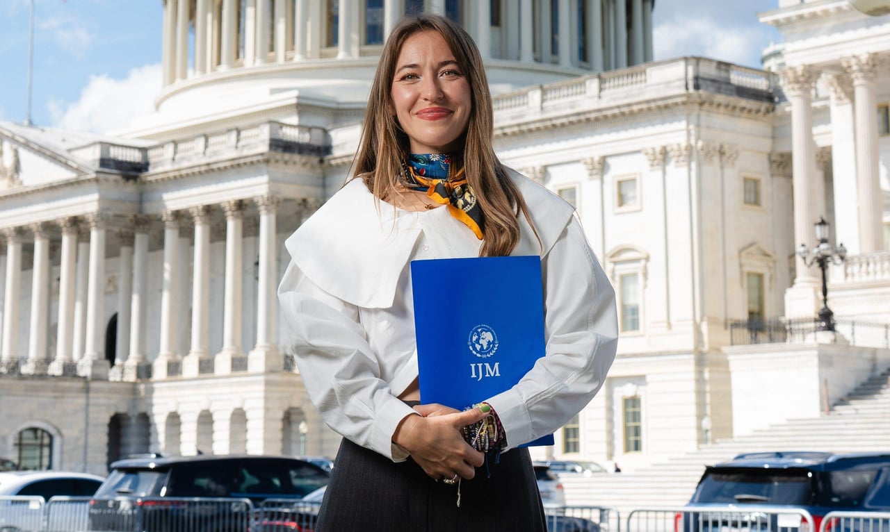 Lauren daigle 2026 06 02 022809 efbi