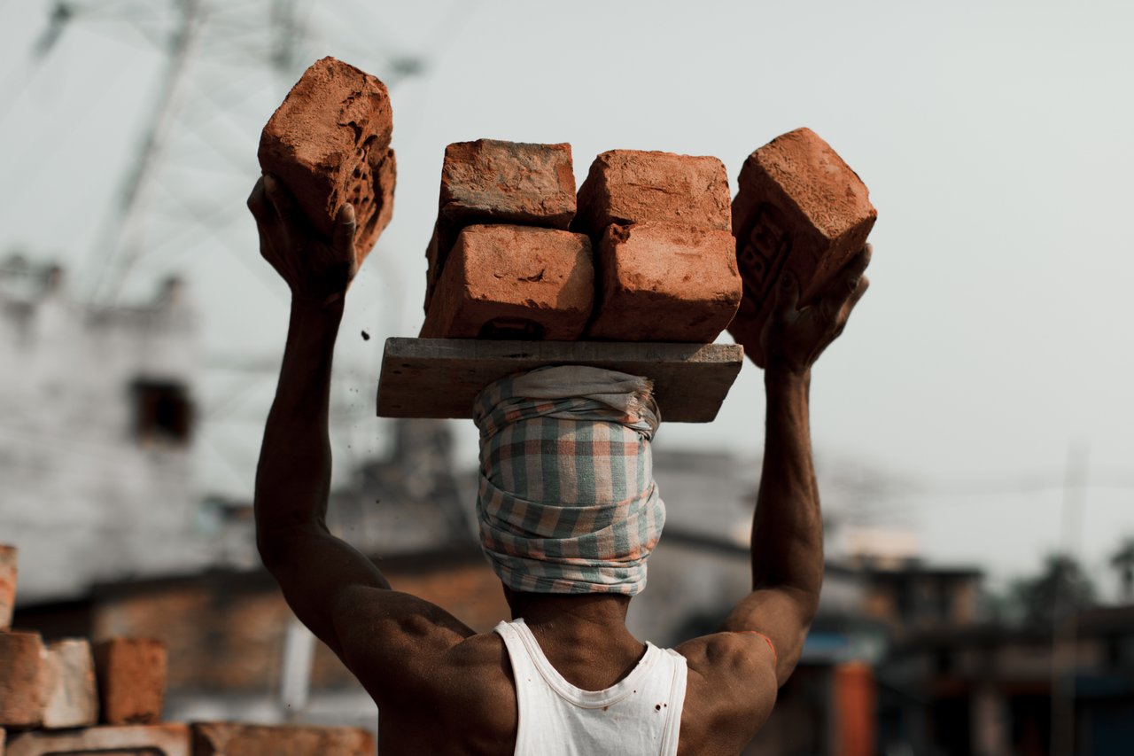 JS 20161107 8606 201611 Slavery India Brick Kiln