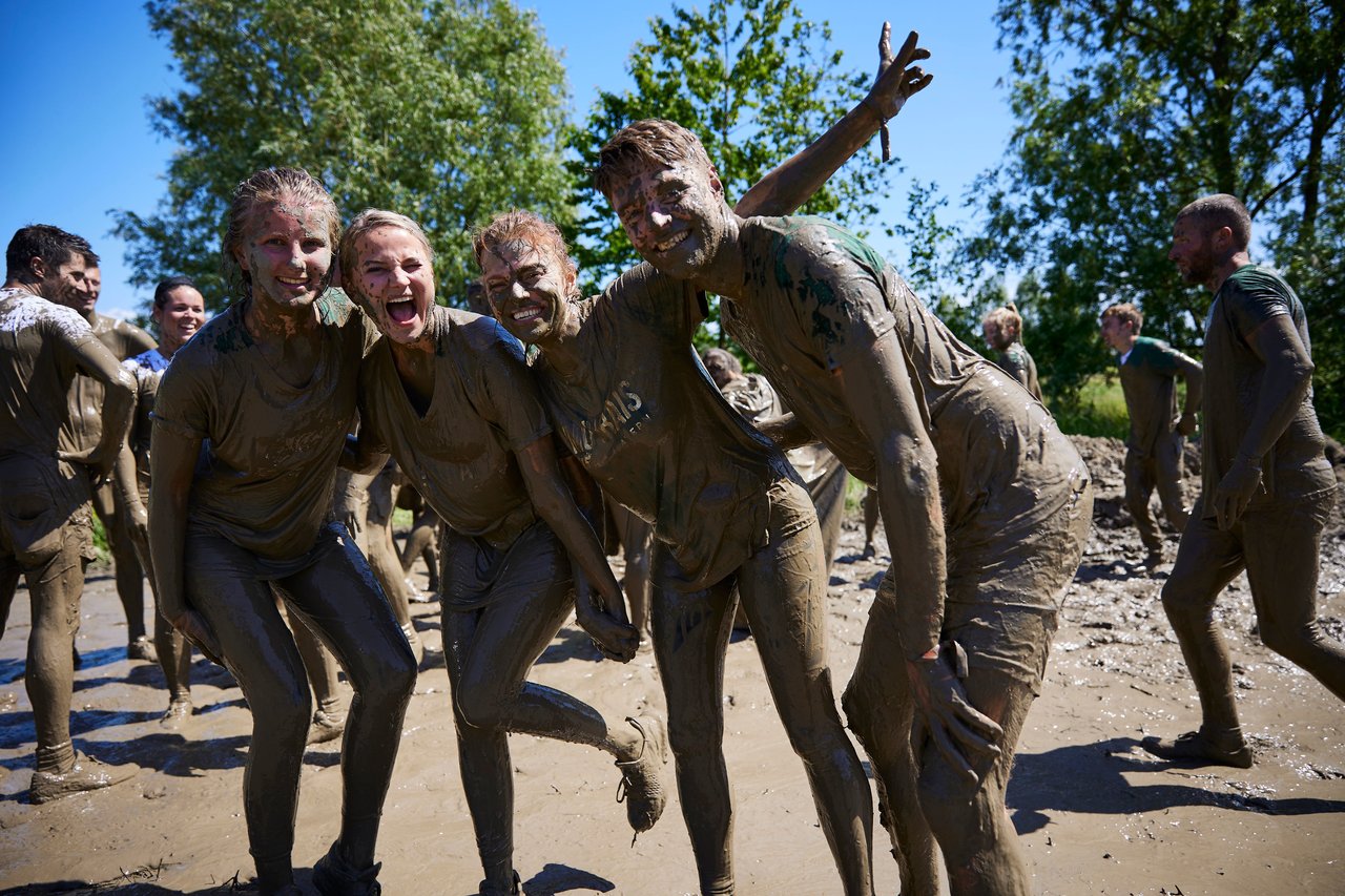 Nieuws Mud Raise