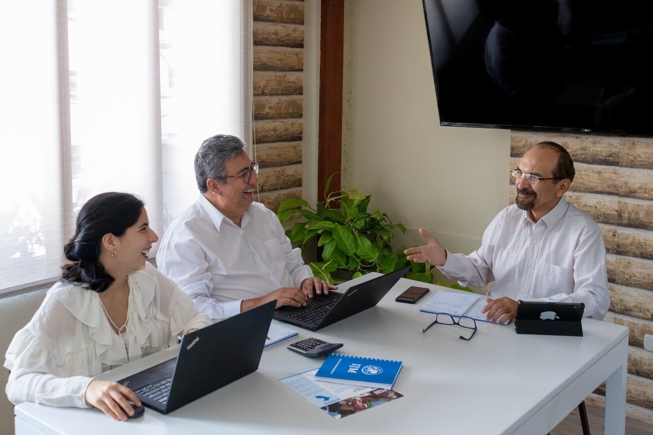 People from Perú 202304 PE Peoplefrom Peru Approved for Full Use